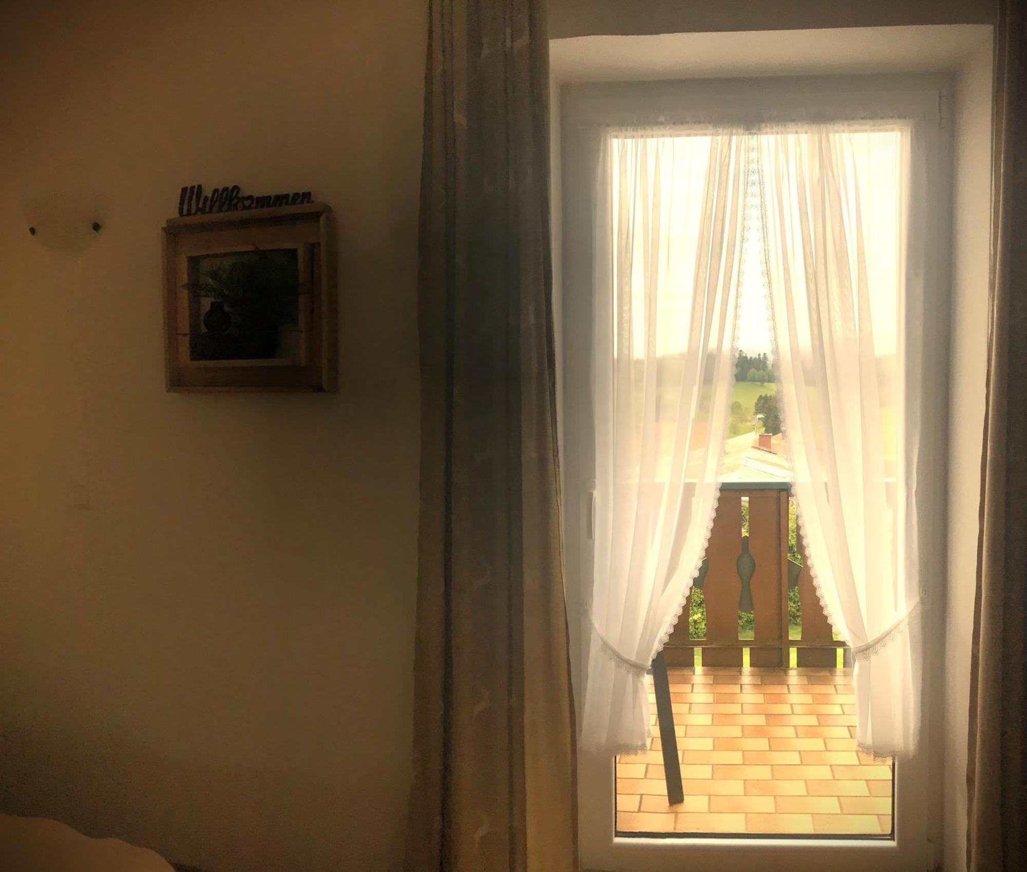 Zur Neuen Post Landgasthof Herzogsreut Exteriör bild