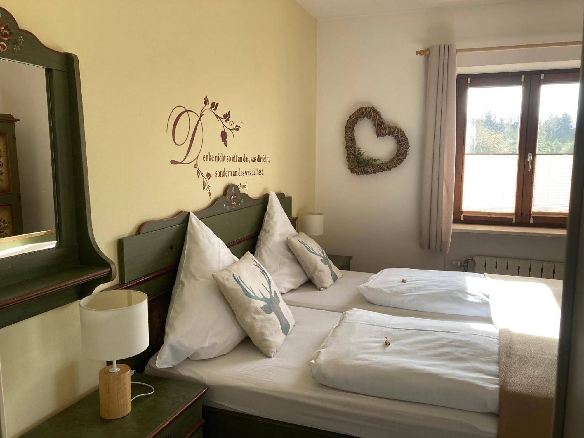 Zur Neuen Post Landgasthof Herzogsreut Exteriör bild